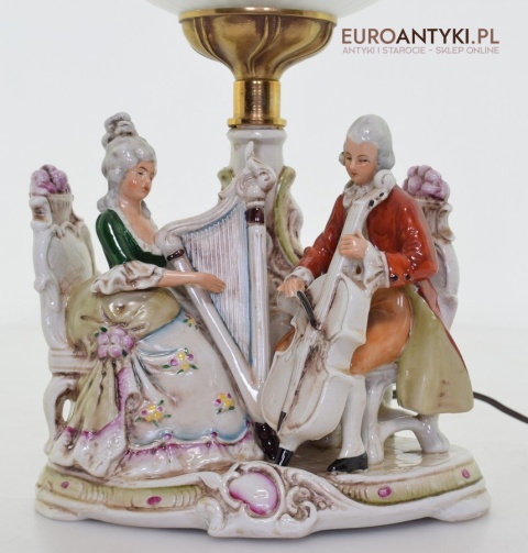 Pałacowa lampka na stolik porcelanowa lampa koncert dworski antyk