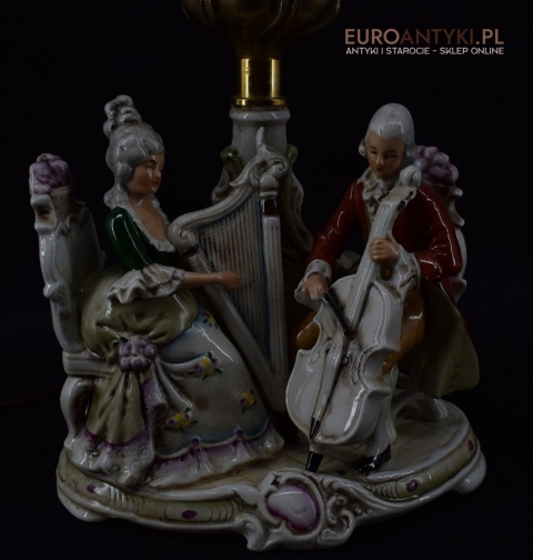 Pałacowa lampka na stolik porcelanowa lampa koncert dworski antyk