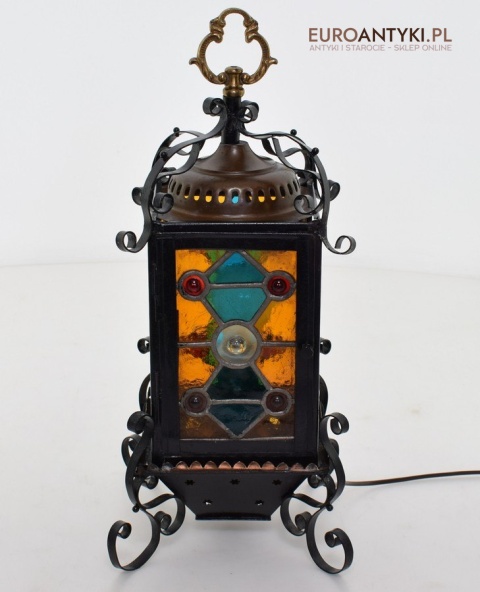 lampa z witrażem