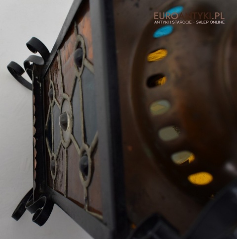 Antyczny lampion z witrażem lampka z lat 1900 muzealny okaz dekoracja vintage do domu