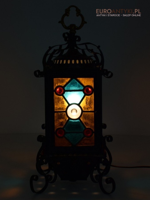 Antyczny lampion z witrażem lampka z lat 1900 muzealny okaz dekoracja vintage do domu