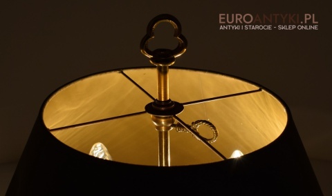 Empire lampka gabinetowa z zielonym abażurem oświetlenie Cesarstwo Francuskie antyki do domu