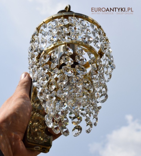 stary kinkiet z kryształami