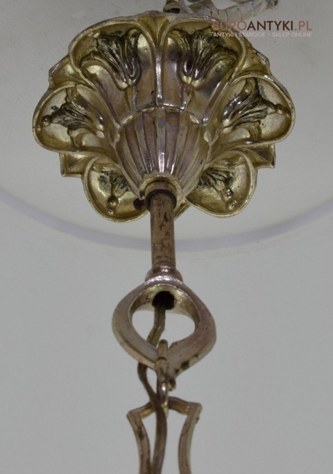 Srebrny żyrandol bogato zdobiony chandelier pałacowy kolor stare srebro zabytkowe oświetlenie antyk