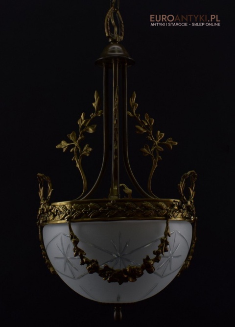 Secesyjna lampa sufitowa do pałacu zamku. Żyrandol antyczny ze szlifowanym kloszem antyk Art Nouveau