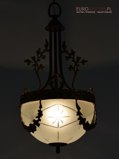 Secesyjna lampa sufitowa do pałacu zamku. Żyrandol antyczny ze szlifowanym kloszem antyk Art Nouveau