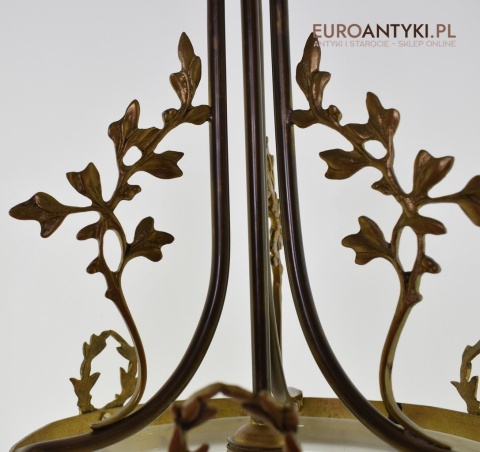 Secesyjna lampa sufitowa do pałacu zamku. Żyrandol antyczny ze szlifowanym kloszem antyk Art Nouveau