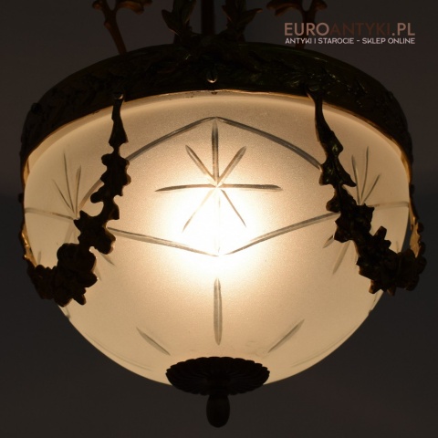 Secesyjna lampa sufitowa do pałacu zamku. Żyrandol antyczny ze szlifowanym kloszem antyk Art Nouveau