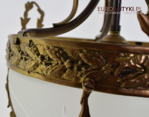 Secesyjna lampa sufitowa do pałacu zamku. Żyrandol antyczny ze szlifowanym kloszem antyk Art Nouveau
