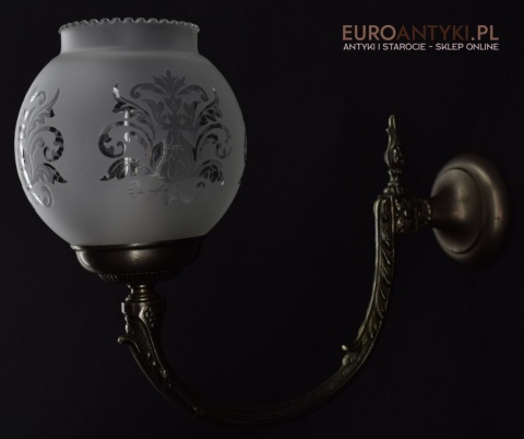 Srebrne kinkiety salonowe lampy ścienne do łazienki ganku holu oświetlenie retro