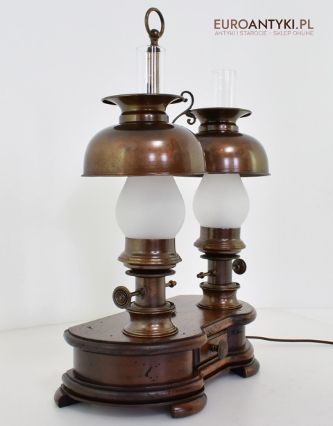 antyczna lampa biurkowa