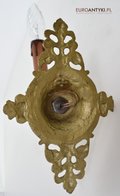 Stylowe kinkiety mosiężne. Stare lampy ścienne z mosiądzu.