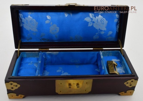 zabytkowa szkatułka na biżuterie