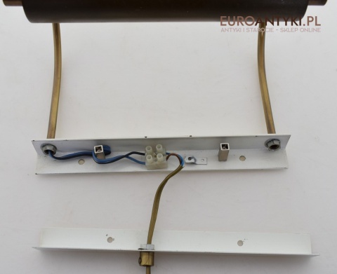 starodawna lampa nad obraz