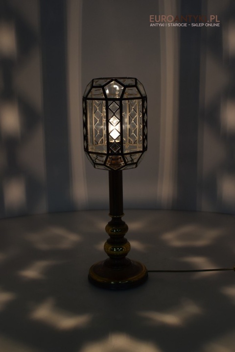 lampa z antykwariatu