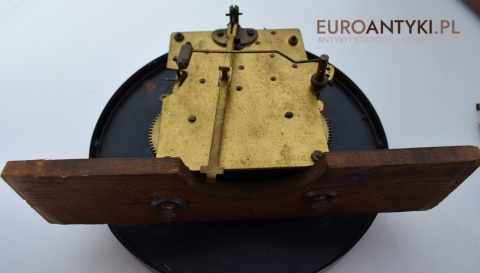 100 letni zegar skrzyniowy. Muzealny okaz do twojego domu.