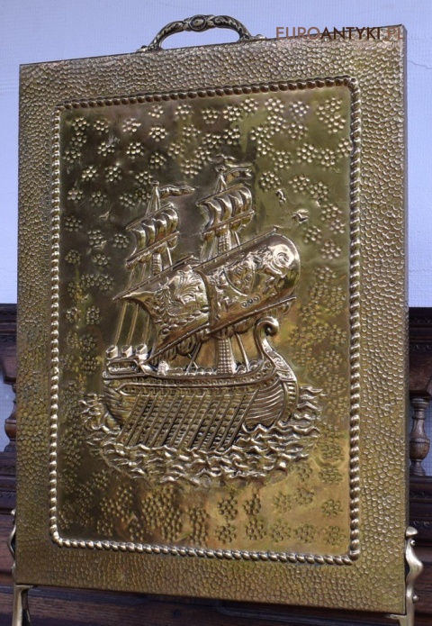 pałacowa osłona do komina