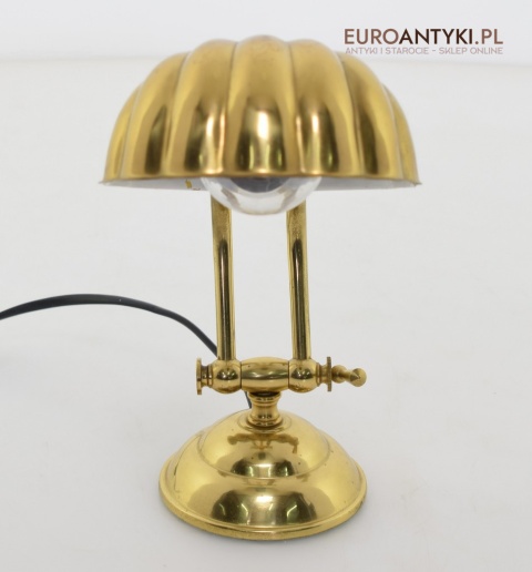 lampka z mosiądzu w stylu retro