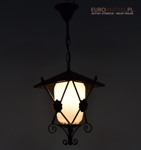 stara lampa rustykalna