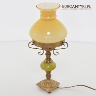 Nostalgiczna lampa stołowa. Lampy vintage.