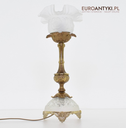 eklektyczna lampka na stolik