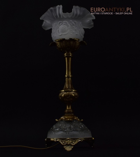 ekstrawagancka lampa stołowa