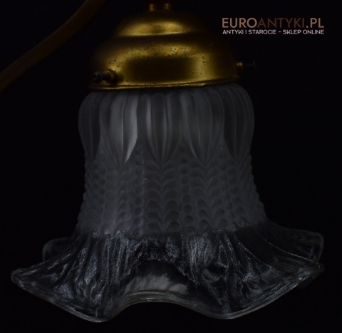 Antyczna lampa stołowa z ruchomym kloszem