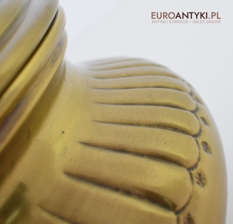 Antyczna waza z mosiądzu