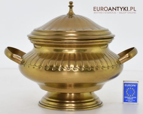 Antyczna waza z mosiądzu