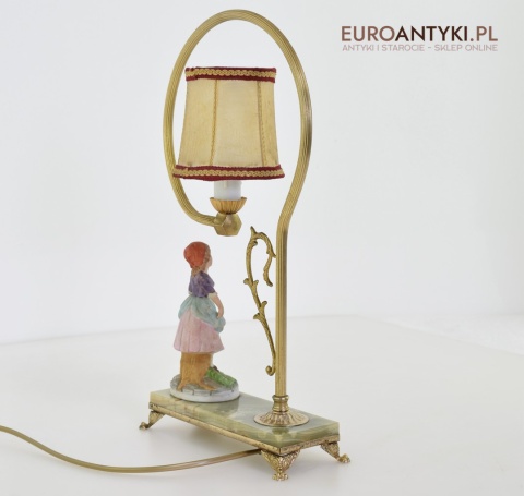 Cudowna lampka stołowa z dziewczynką