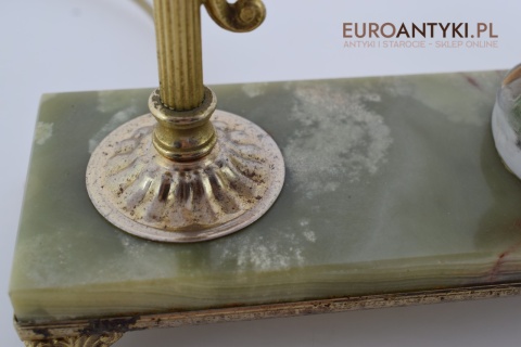 Cudowna lampka stołowa z dziewczynką