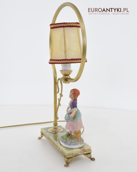 Cudowna lampka stołowa z dziewczynką