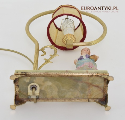 Cudowna lampka stołowa z dziewczynką