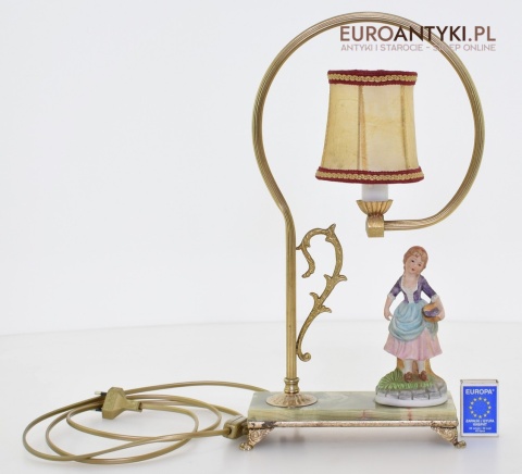 Cudowna lampka stołowa z dziewczynką