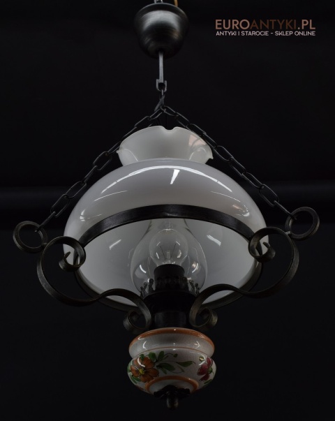 Lampa wisząca do wiejskiej chaty