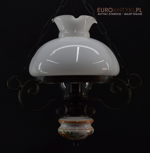 Lampa wisząca do wiejskiej chaty