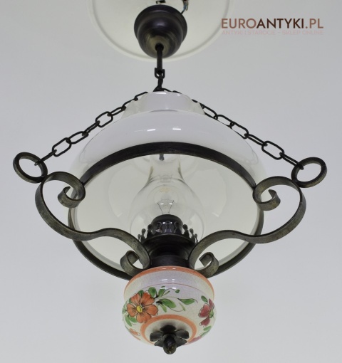 Lampa wisząca do wiejskiej chaty