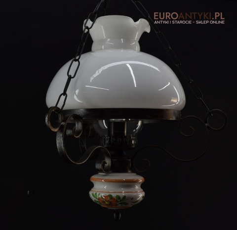 Lampa wisząca do wiejskiej chaty