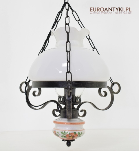 Lampa wisząca do wiejskiej chaty