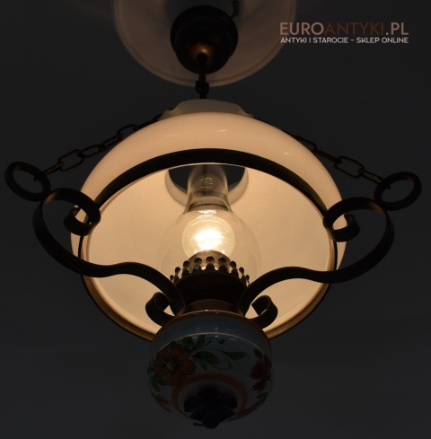 Lampa wisząca do wiejskiej chaty