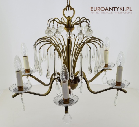 Antyk. Zabytkowy żyrandol francuski.