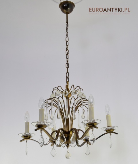 Antyk. Zabytkowy żyrandol francuski.