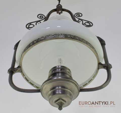 Art Deco lampa sufitowa z cyny. Ekskluzywne żyrandole.