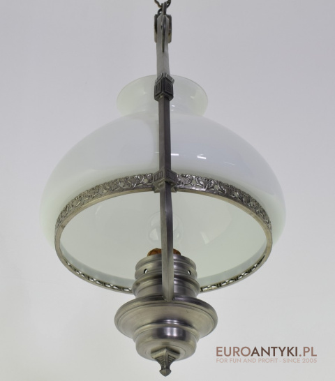 Art Deco lampa sufitowa z cyny. Ekskluzywne żyrandole.