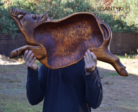 Antyk, ręcznie rzeźbiona taca dzika. Taca na dworski stół. XXL!