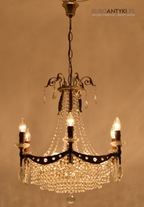12 żarówkowy pałacowy żyrandol kryształowy z lat 1940.