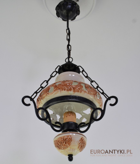 Ceramiczna lampa w góralskim stylu. Sufitowe lampy rustykalne.