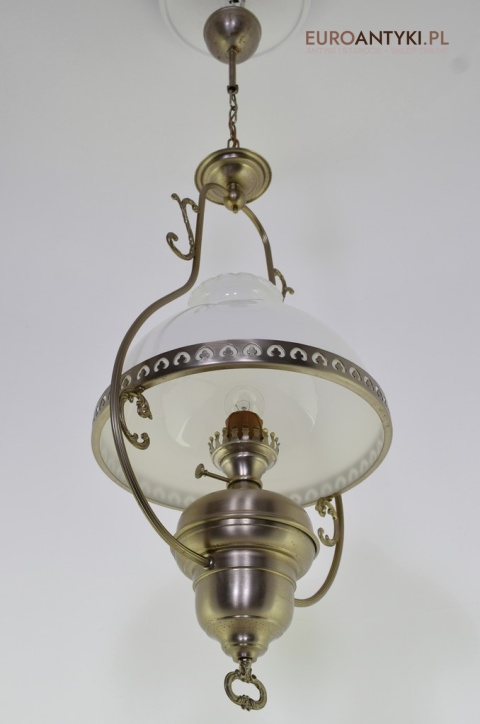 Stara srebrna lampa sufitowa. Retro lampy vintage.