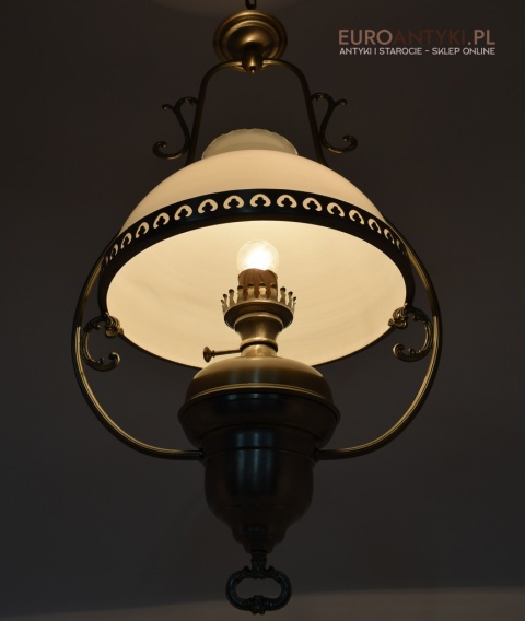 Stara srebrna lampa sufitowa. Retro lampy vintage.