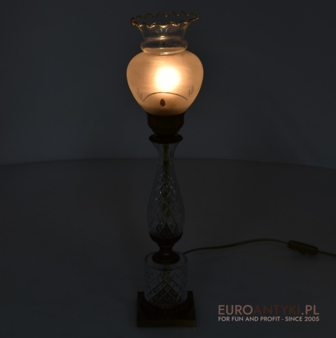 Ekskluzywna lampa stołowa do zamku, dworu, pałacu. Lampy retro.